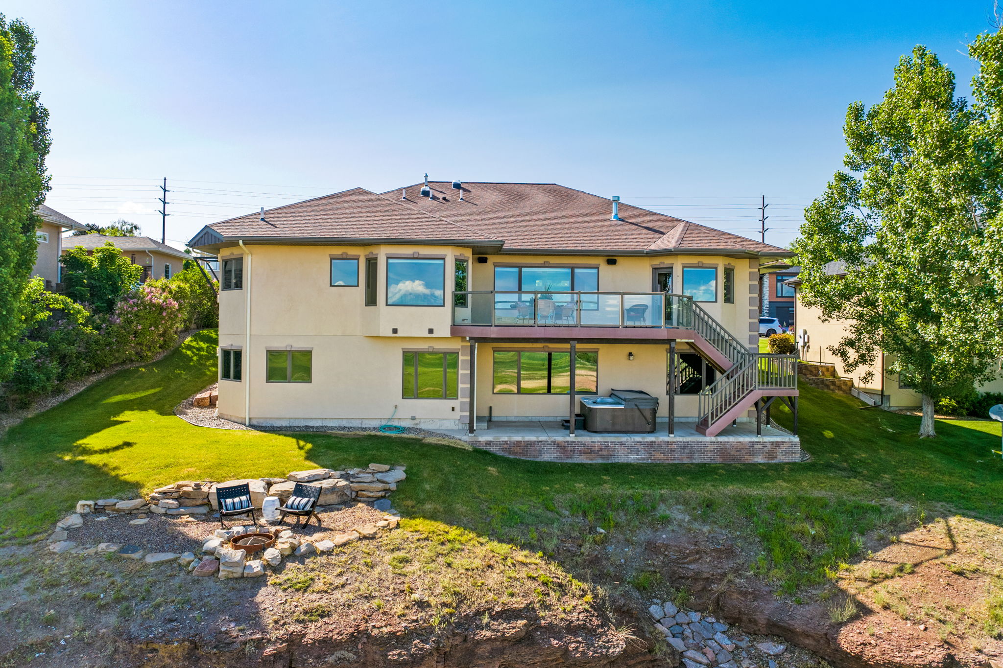 2017 Whispering Ridge Drive Property Photo 2