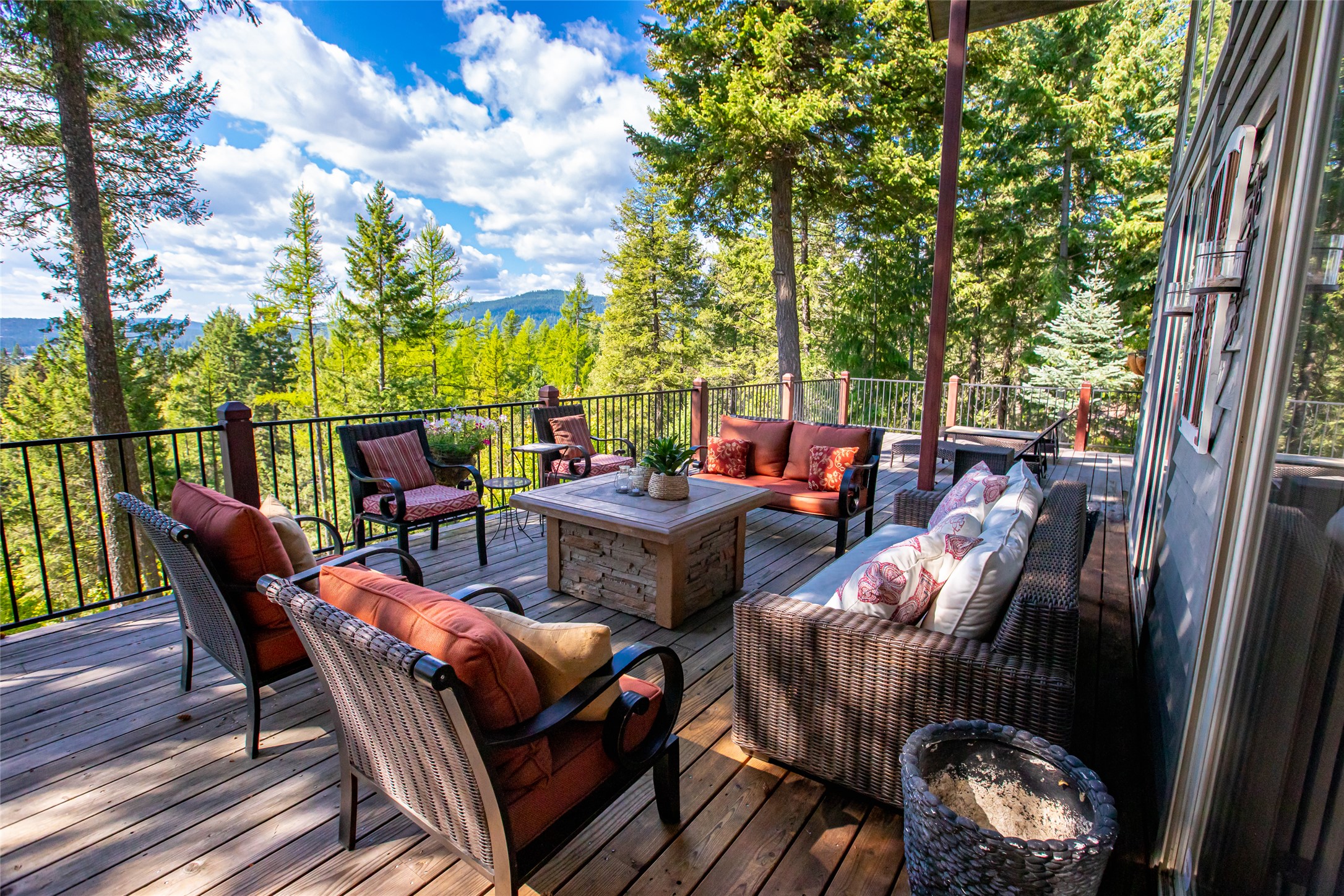 1939 Suncrest Drive Property Photo 43