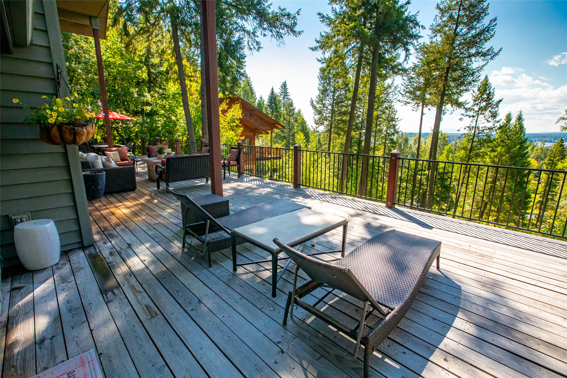 1939 Suncrest Drive Property Photo 44