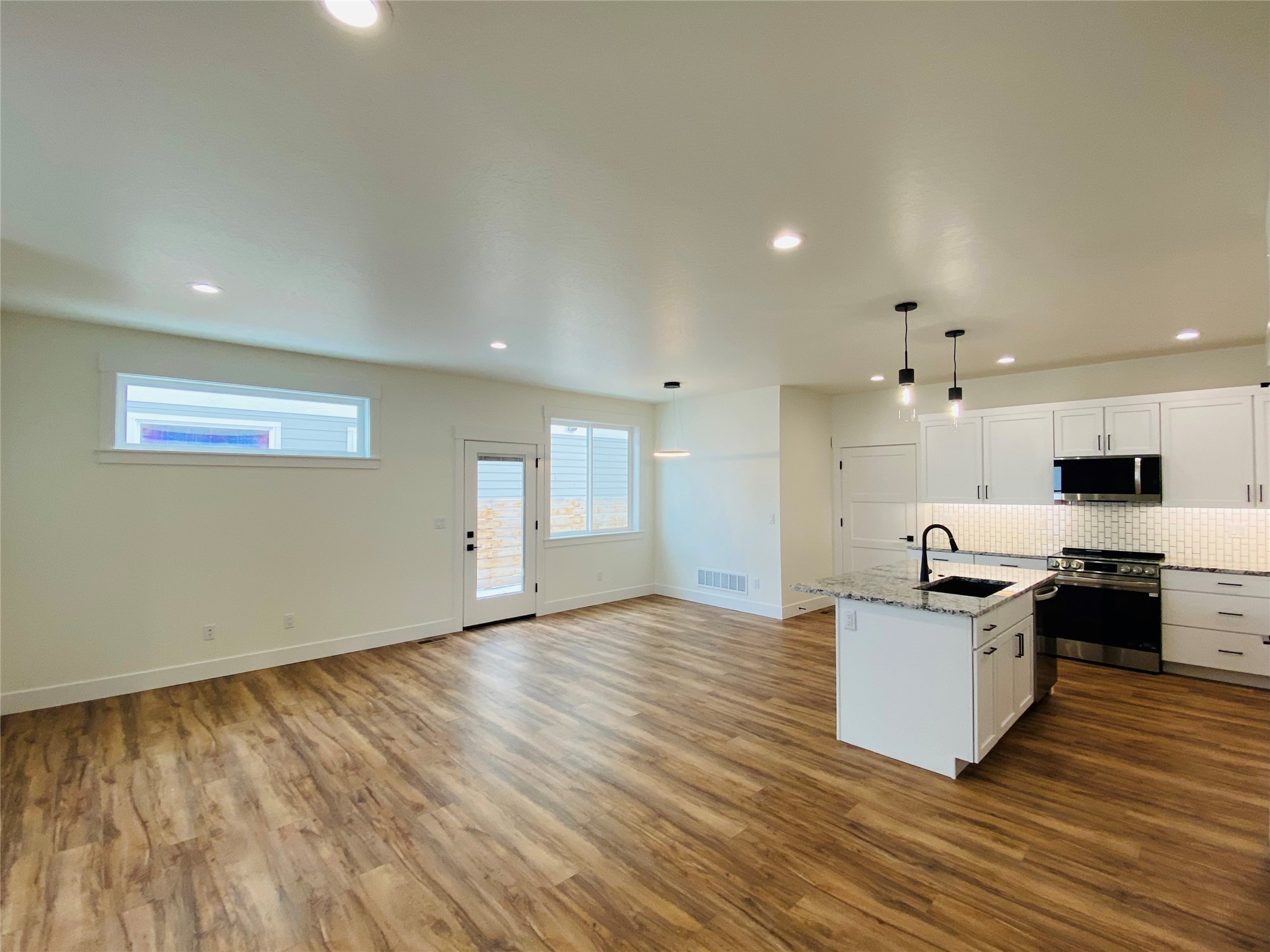 5341 A Remington Drive A Property Photo 5