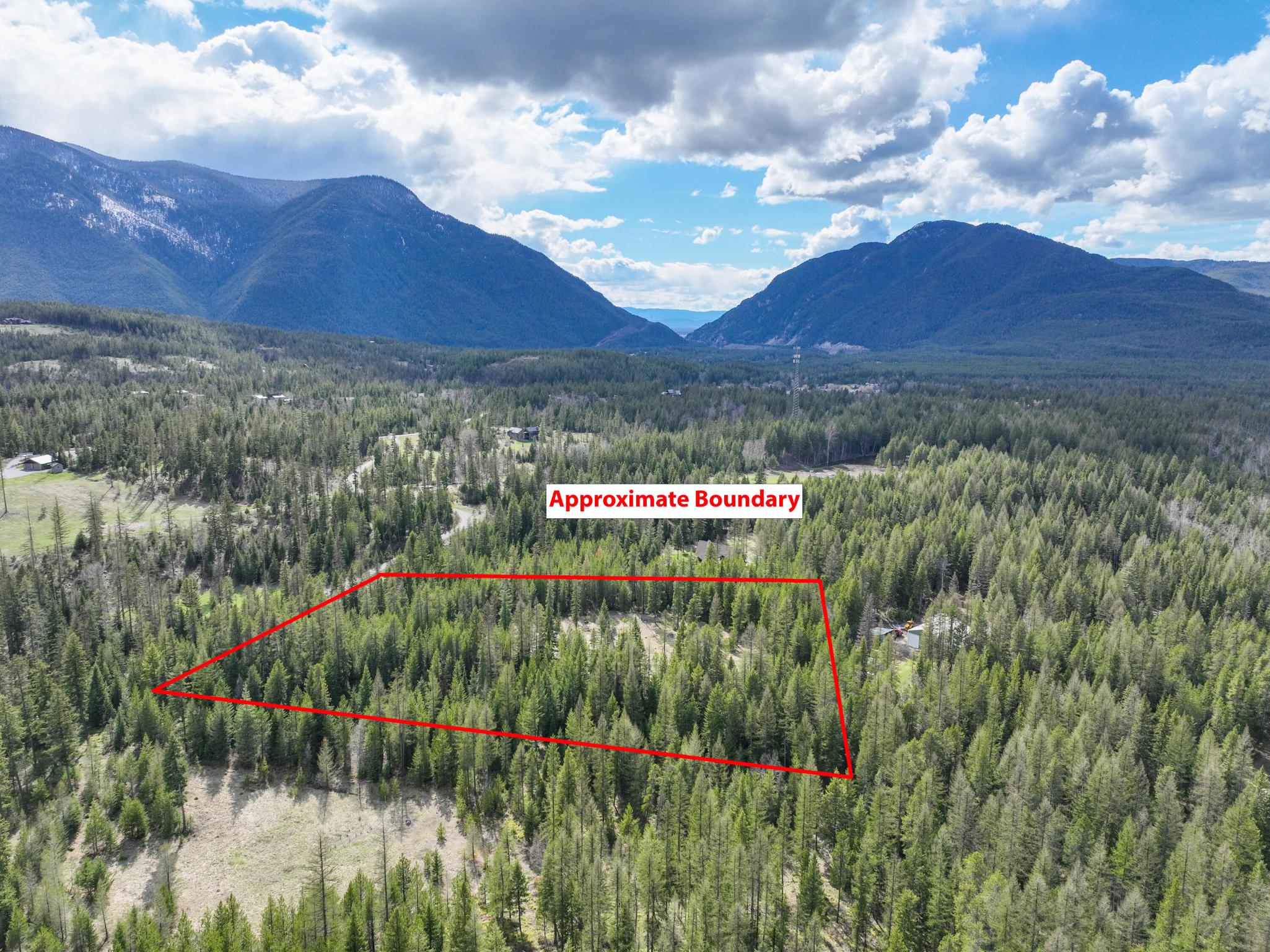 187 Glacier Hills Drive E Property Photo 15