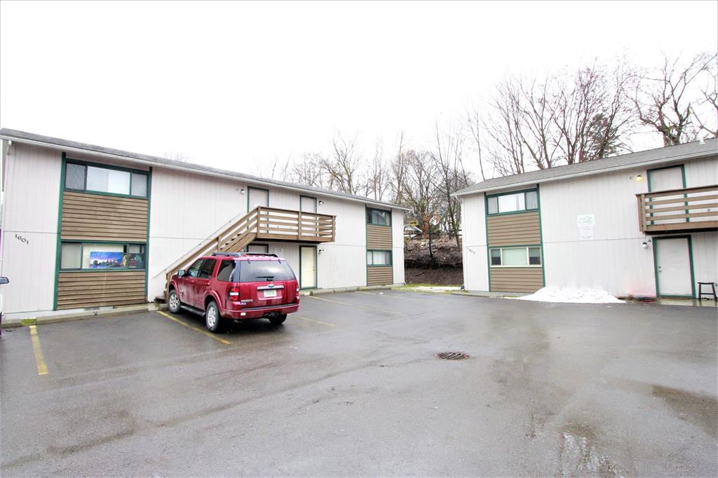 1607 S 3rd Street W Property Photo 1