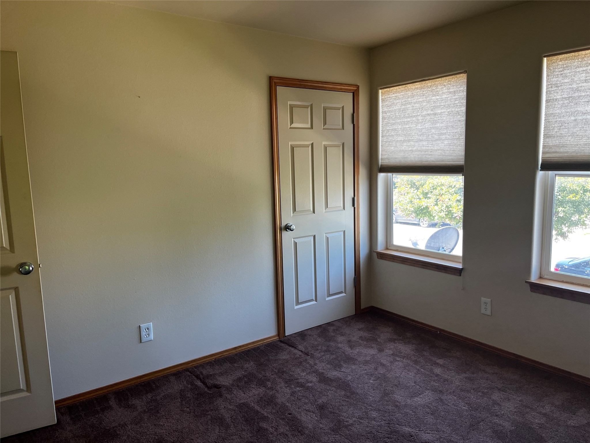 218 N Garfield Street Property Photo 23