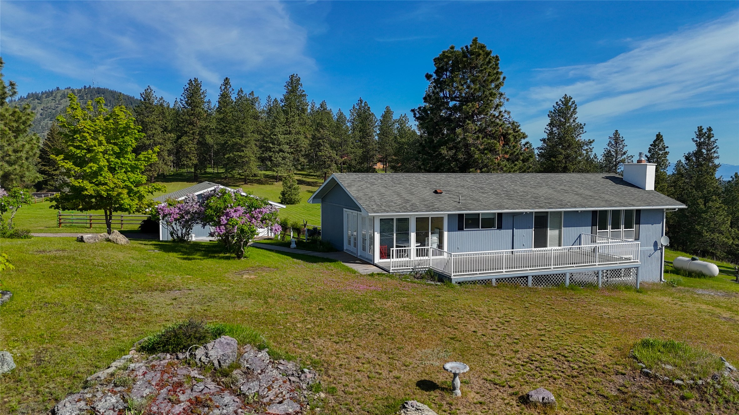 32090 Ridge View Circle Property Photo 2