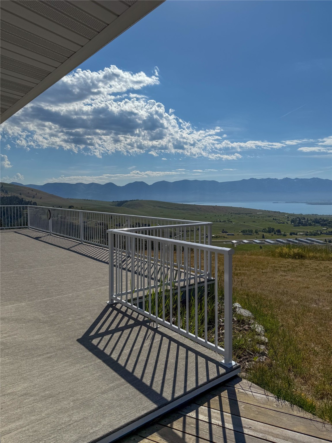 32090 Ridge View Circle Property Photo 8