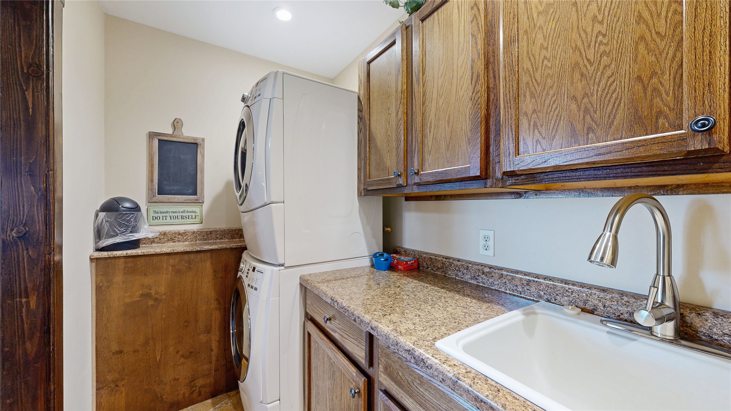 17743 Lake Forest Drive Property Photo 43