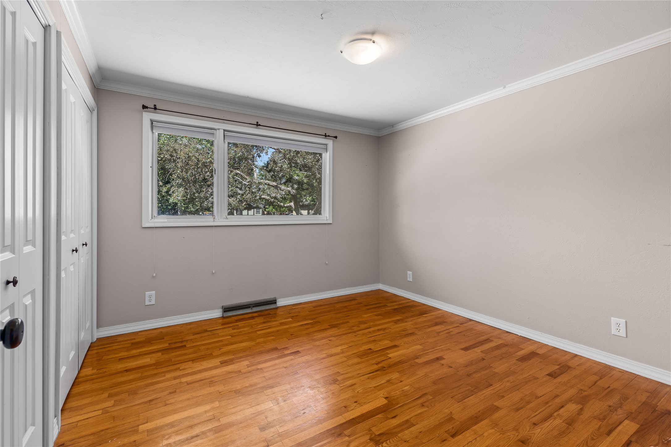 2320 Cloverdale Drive Property Photo 13