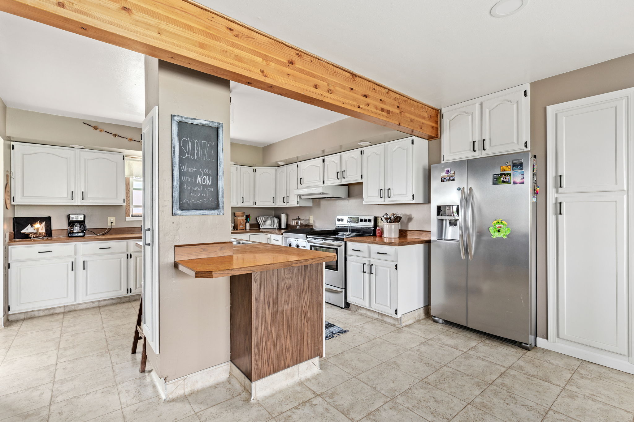 64 Holmesland Road Property Photo 8