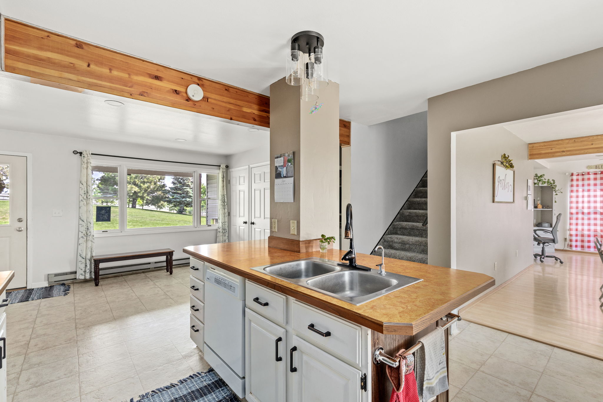 64 Holmesland Road Property Photo 10