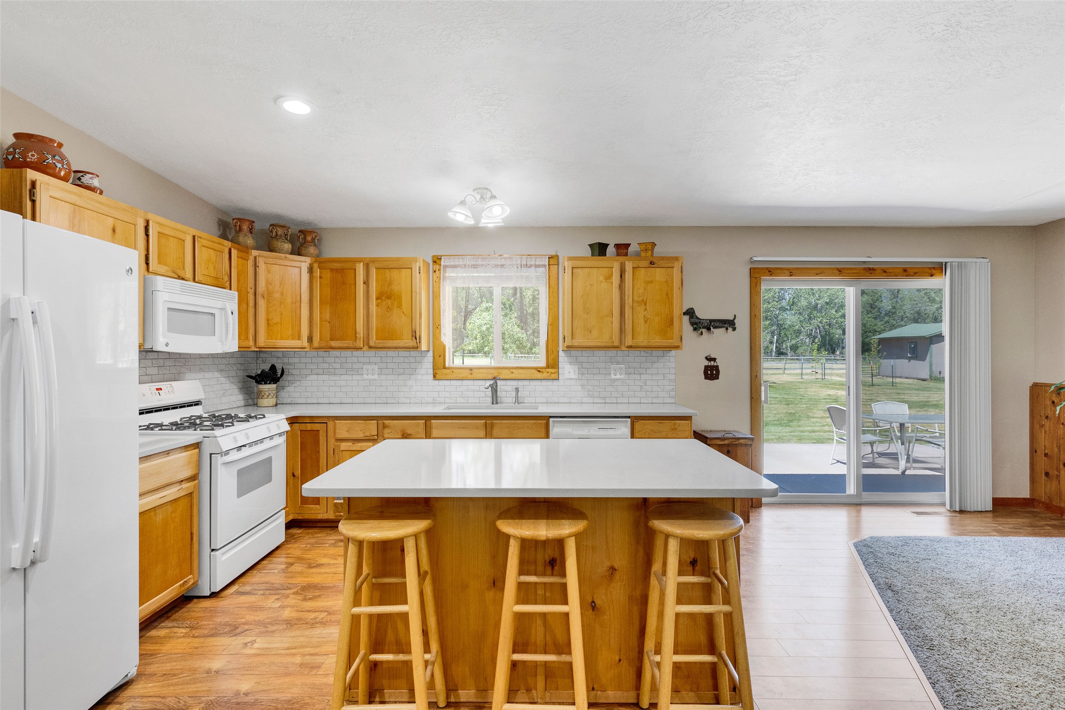 1567 Ward Mountain Lane Property Photo 16