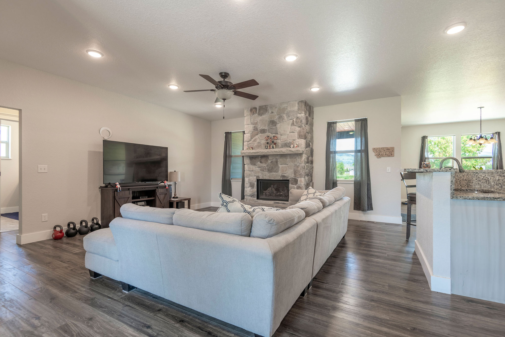 2110 Spring Wheat Loop Property Photo 7