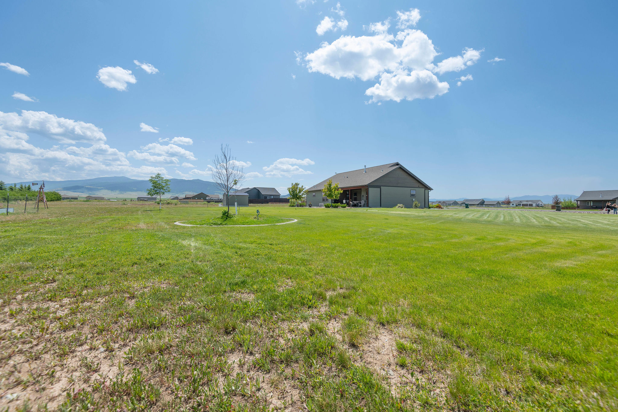 2110 Spring Wheat Loop Property Photo 28