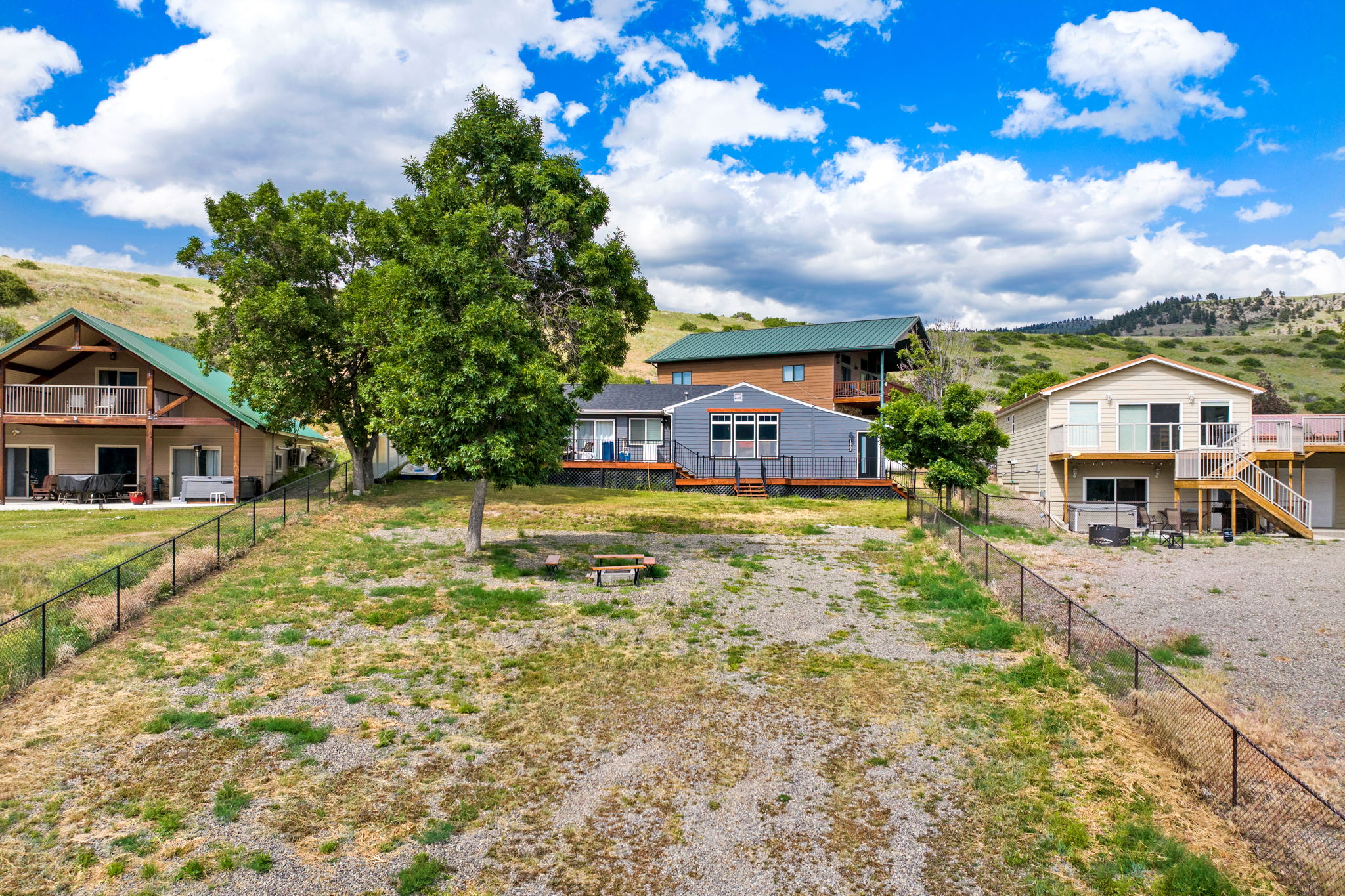 1862 Beartooth Road Property Photo 5