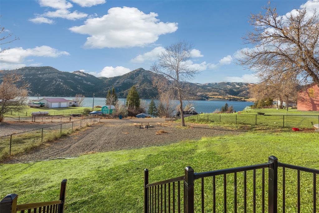 1862 Beartooth Road Property Photo 7