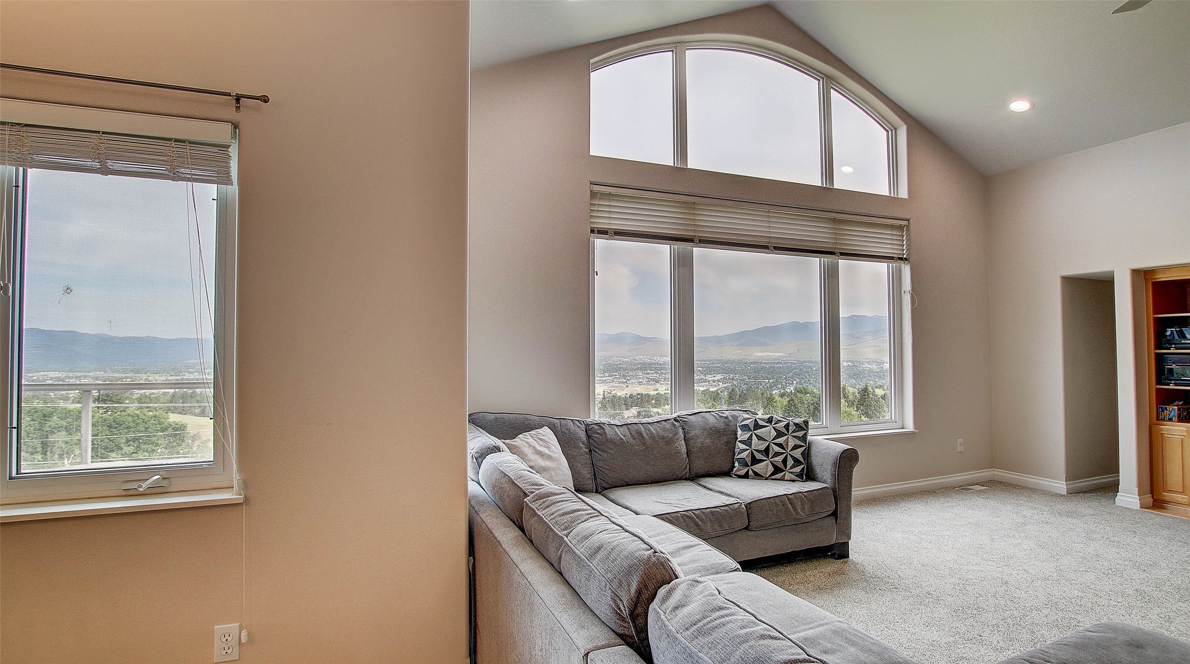 5117 Pintlar Mountain Court Property Photo 5