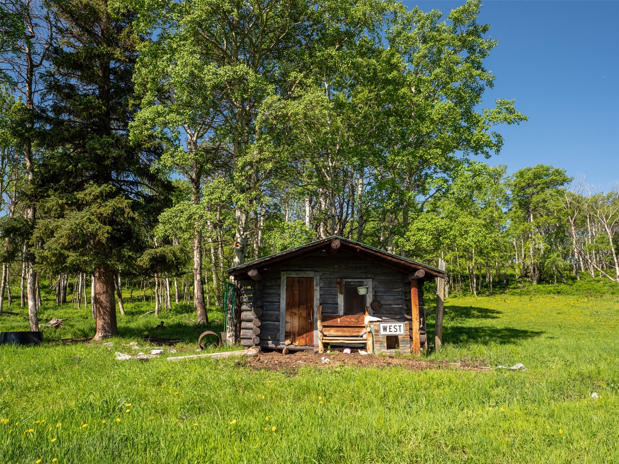 21001 Us Highway 2 Property Photo 9