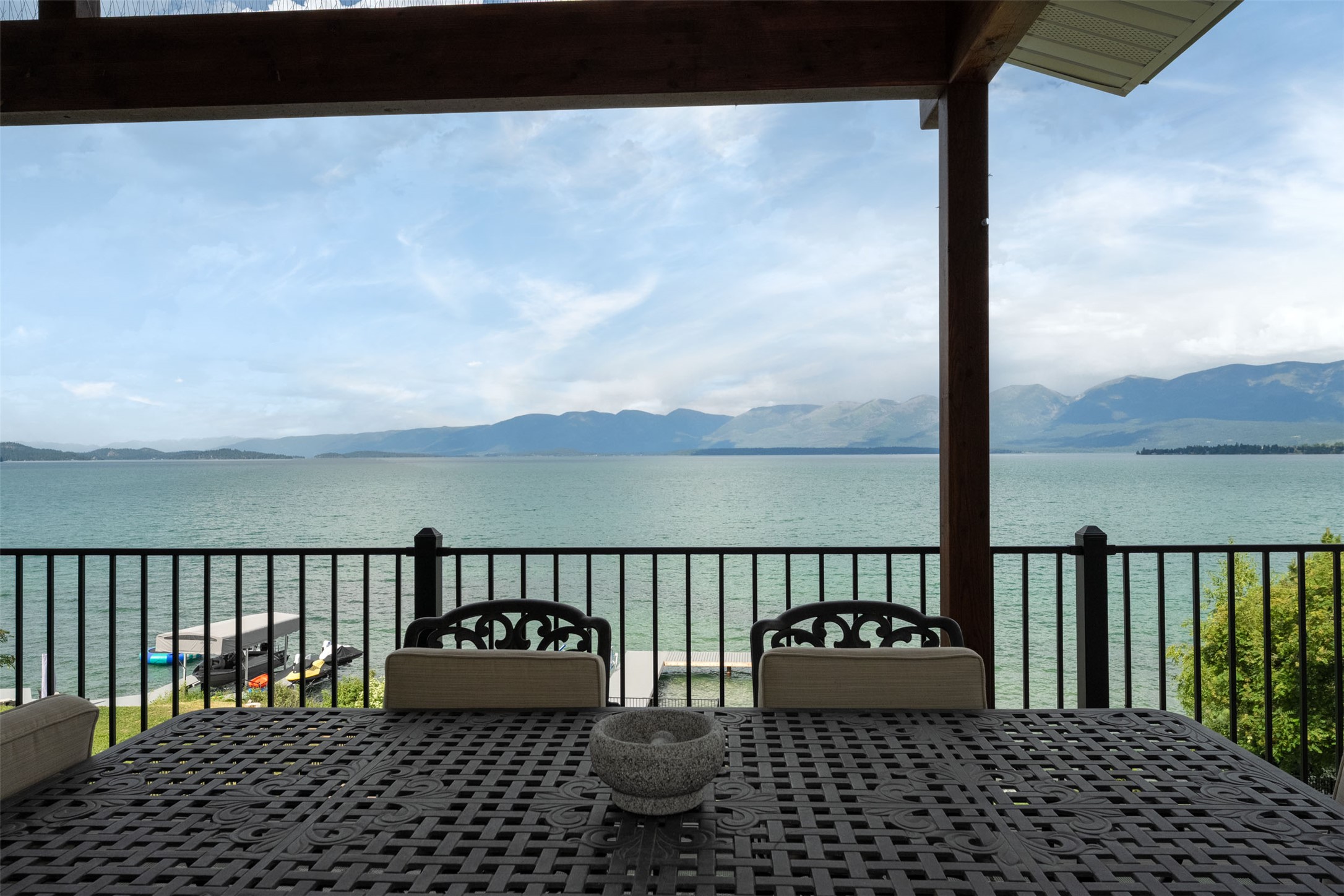 328 Shoreline Drive Property Photo 8