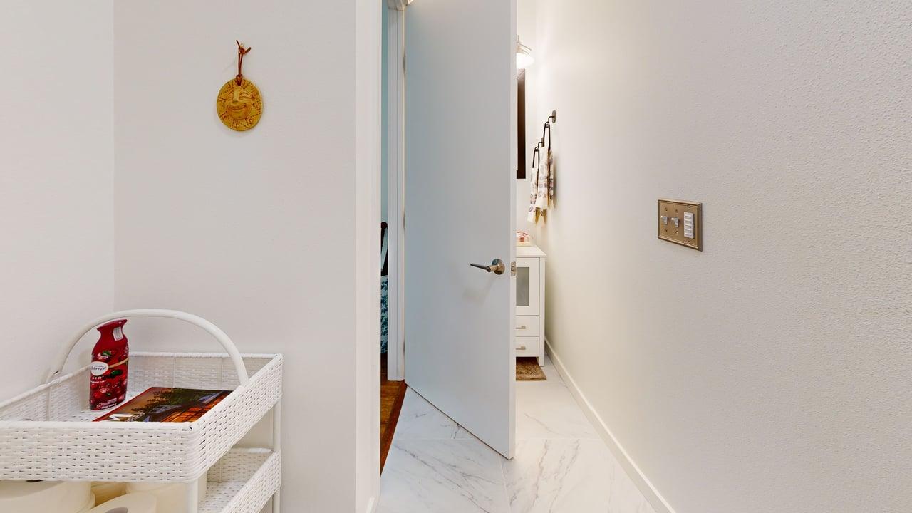 328 Shoreline Drive Property Photo 17