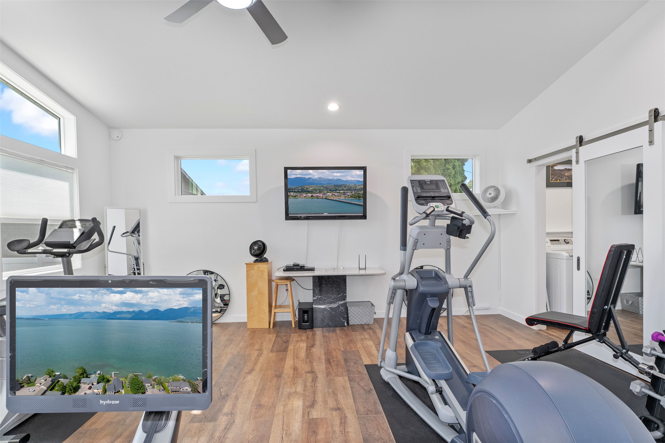 328 Shoreline Drive Property Photo 22