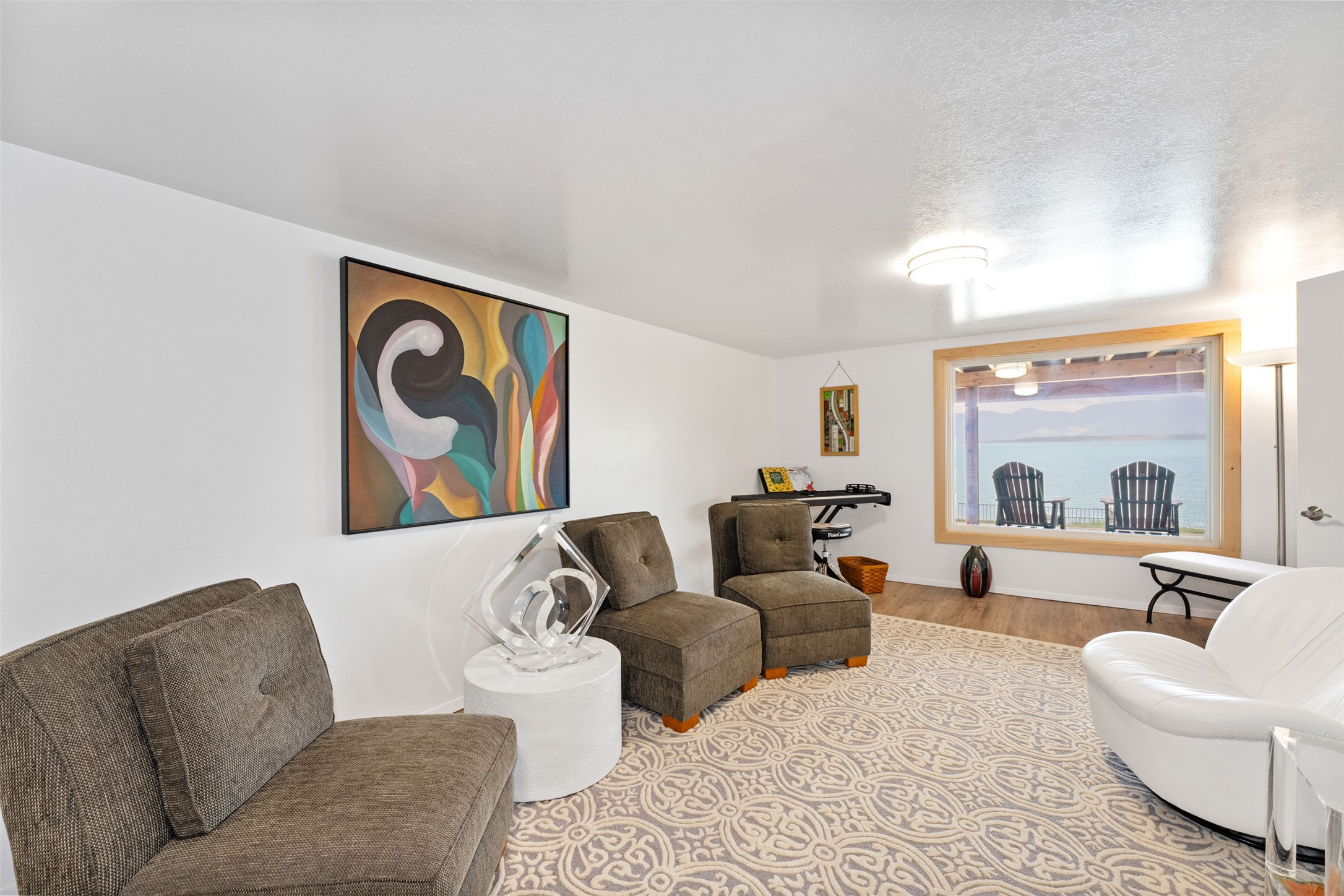 328 Shoreline Drive Property Photo 29