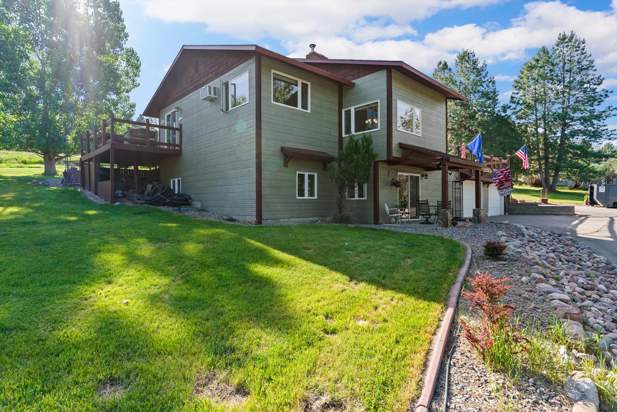6350 S Meadowwood Lane Property Photo