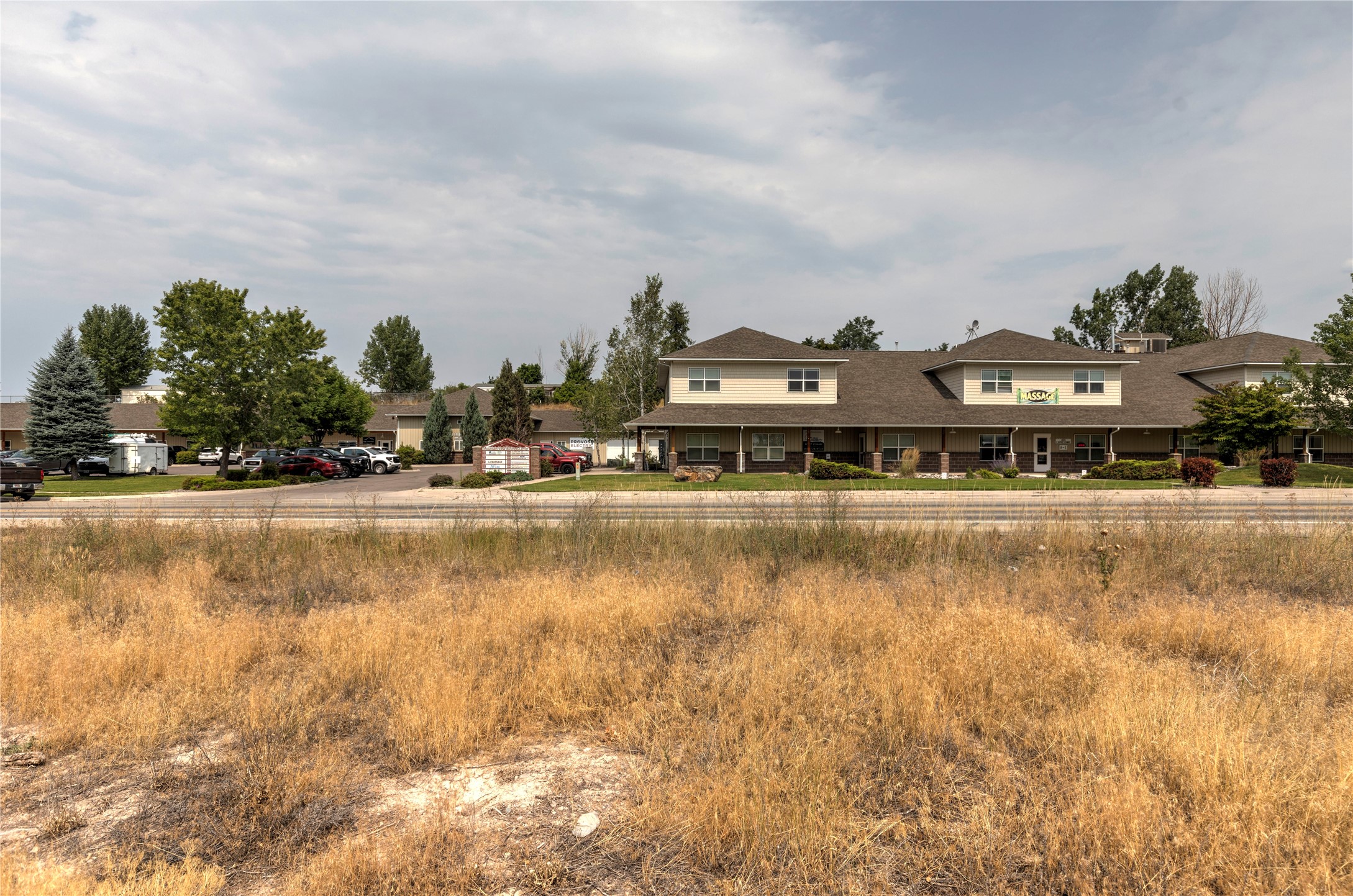401 Expressway Property Photo 10