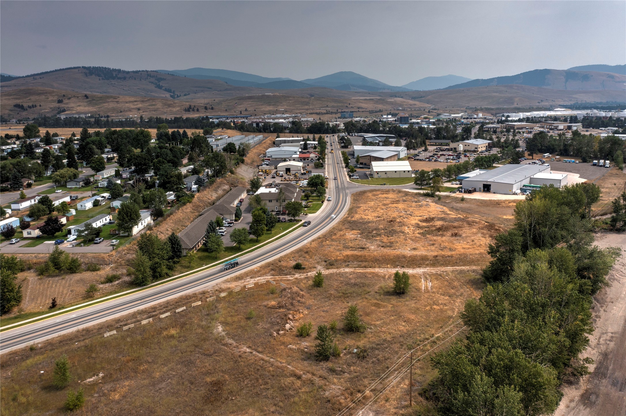 401 Expressway Property Photo 17