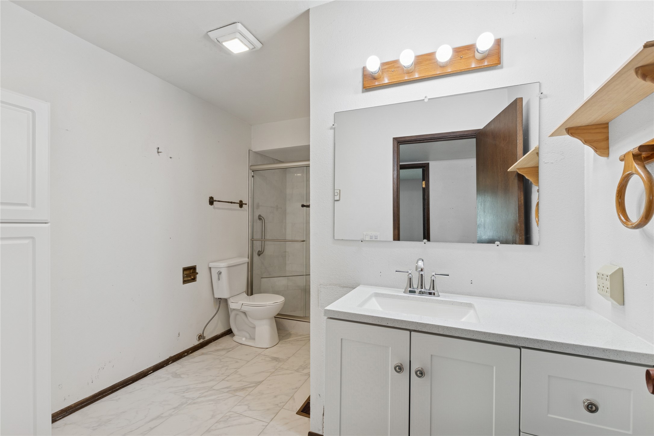 2175 Mission Way N Property Photo 15