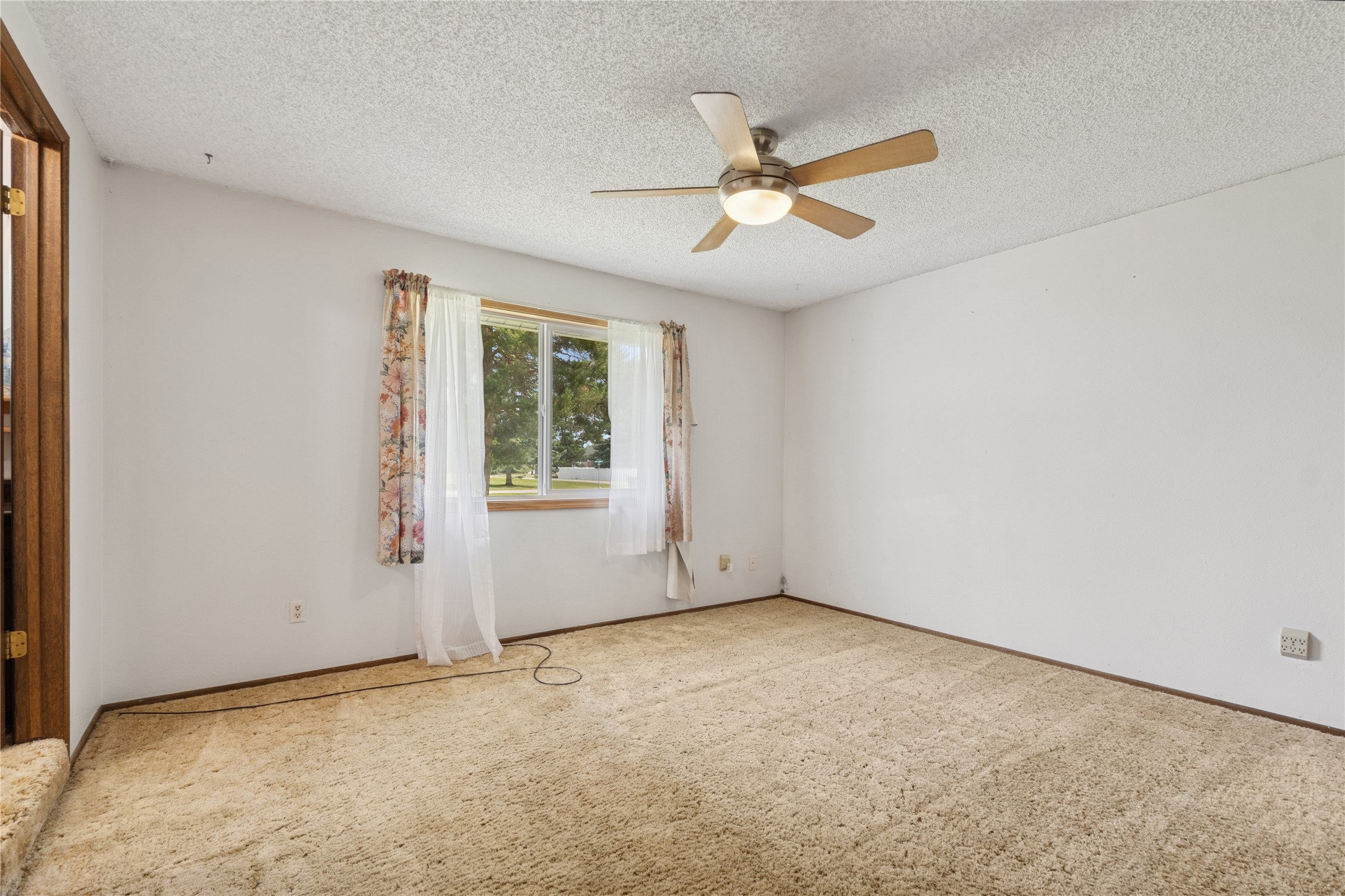 2175 Mission Way N Property Photo 21