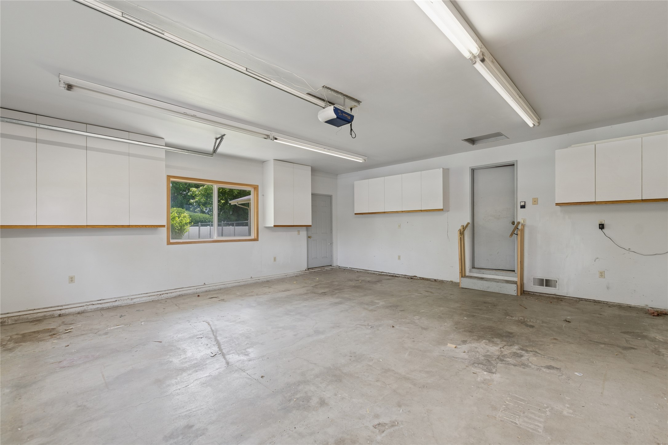 2175 Mission Way N Property Photo 25