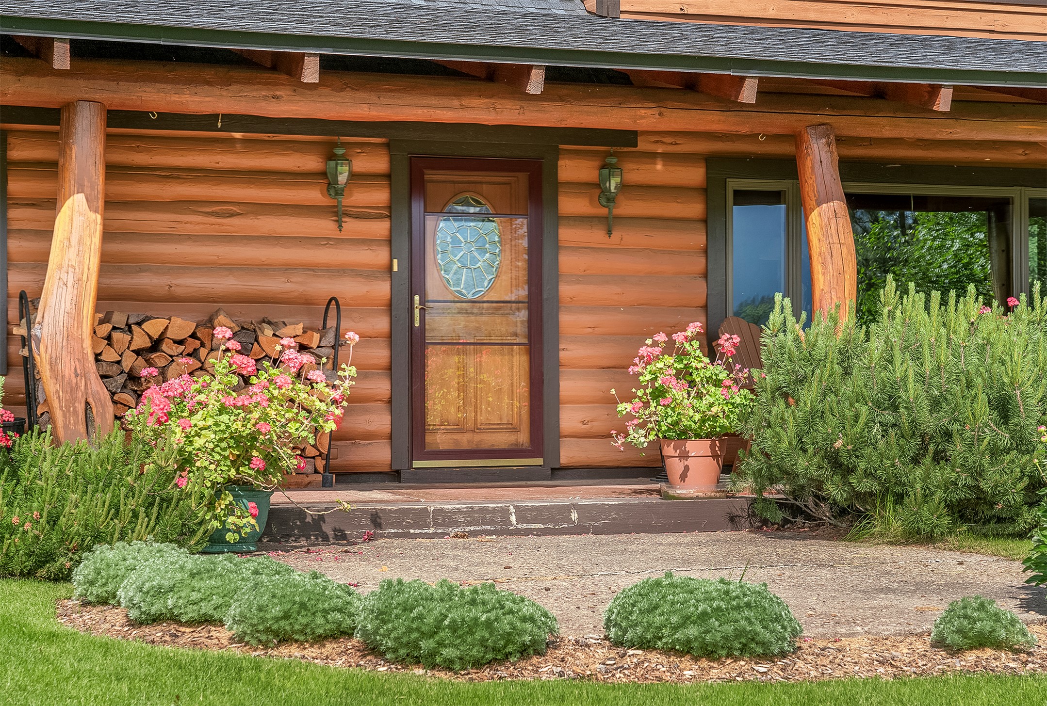 182 Moondance Trail Property Photo 2