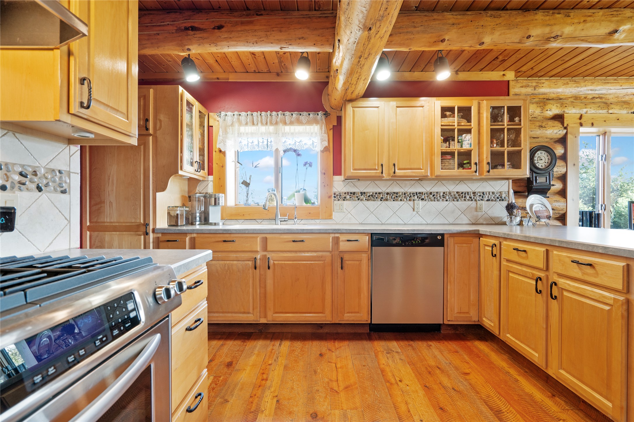 182 Moondance Trail Property Photo 17