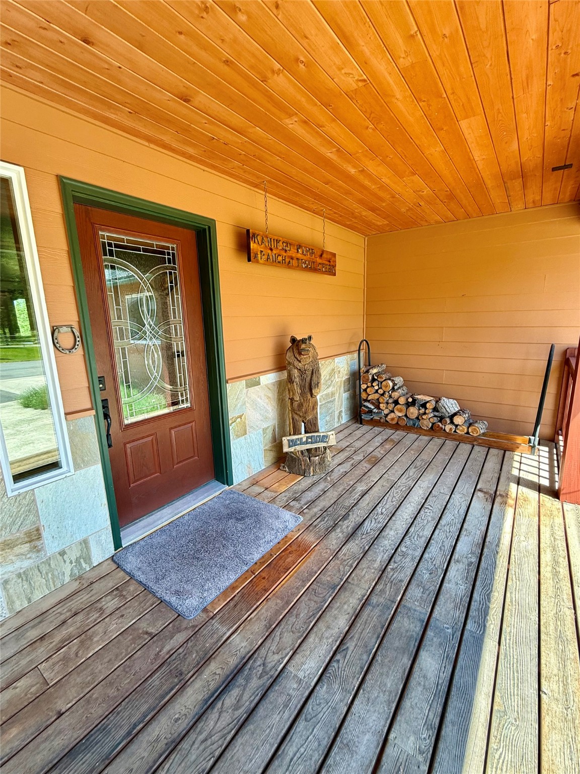 345 S Hill Road Property Photo 8