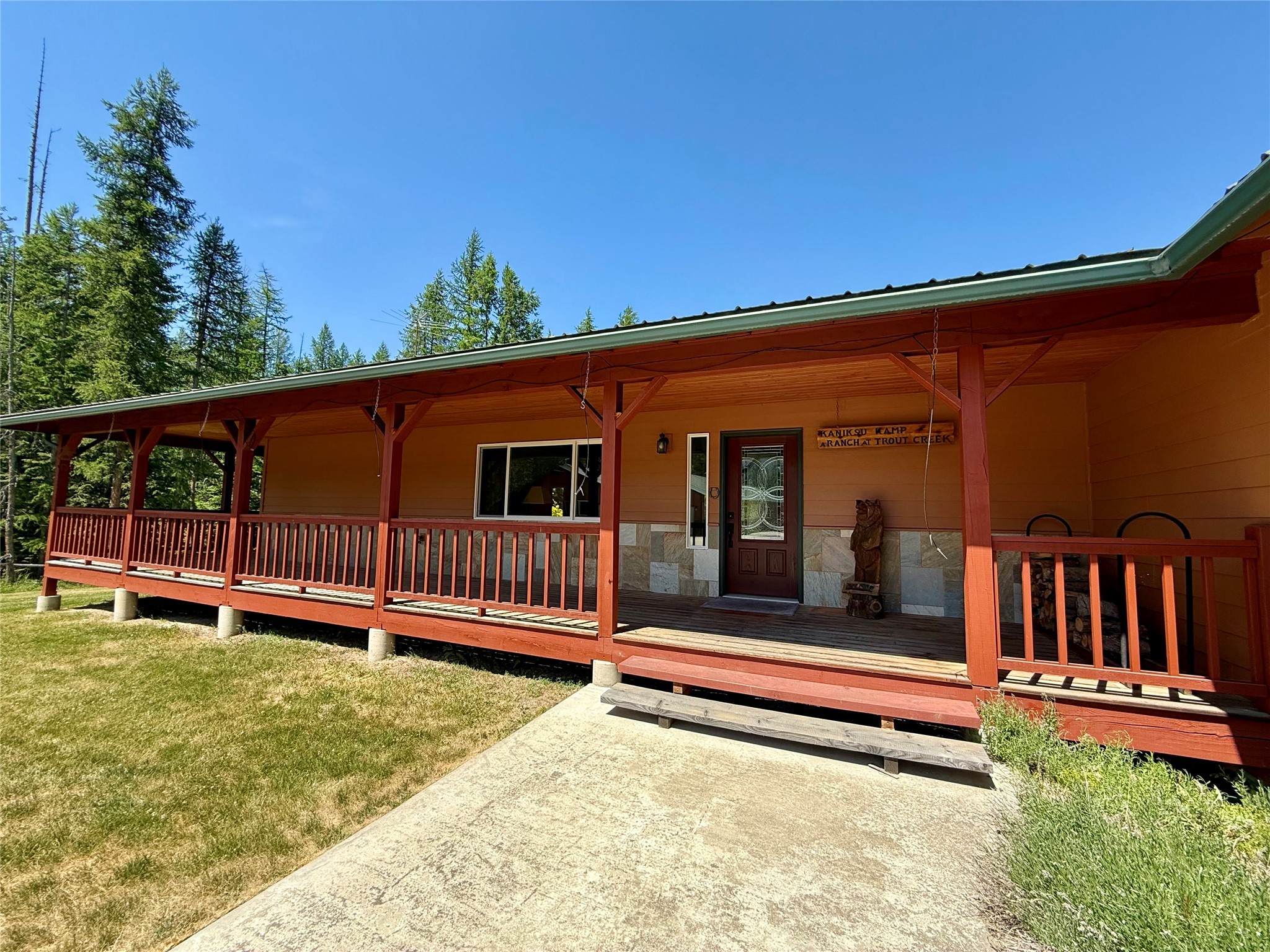 345 S Hill Road Property Photo 9