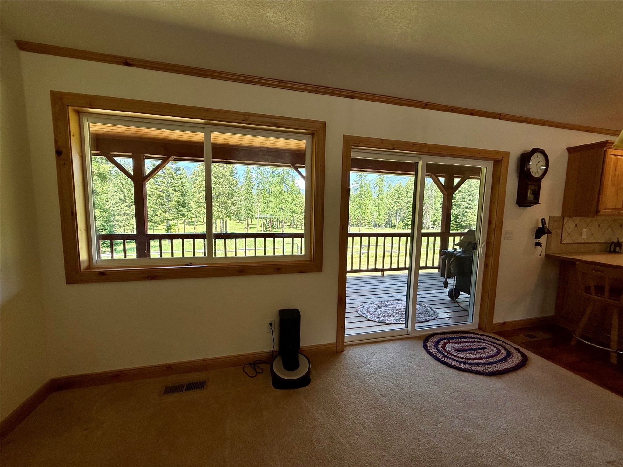 345 S Hill Road Property Photo 18