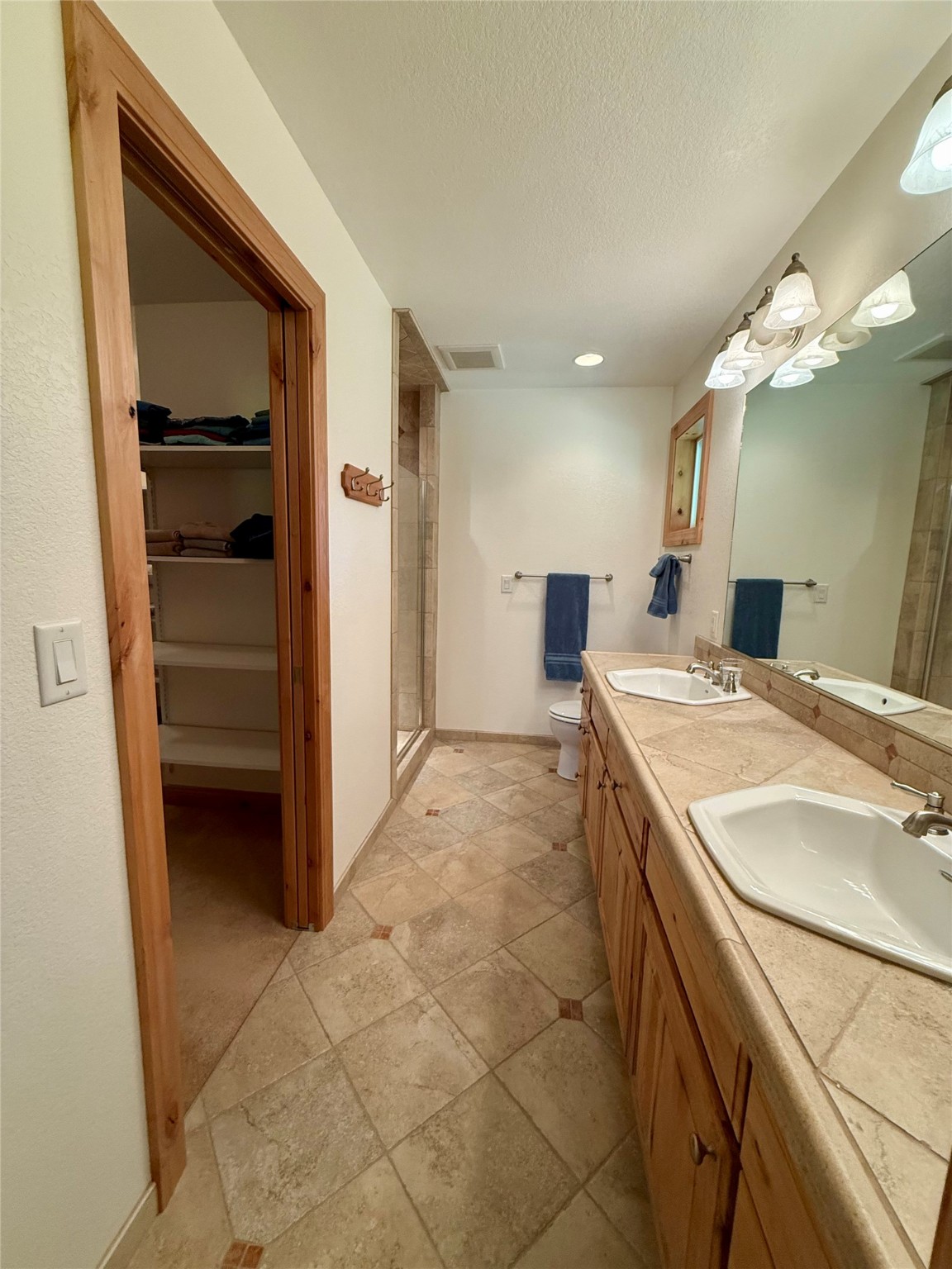 345 S Hill Road Property Photo 29