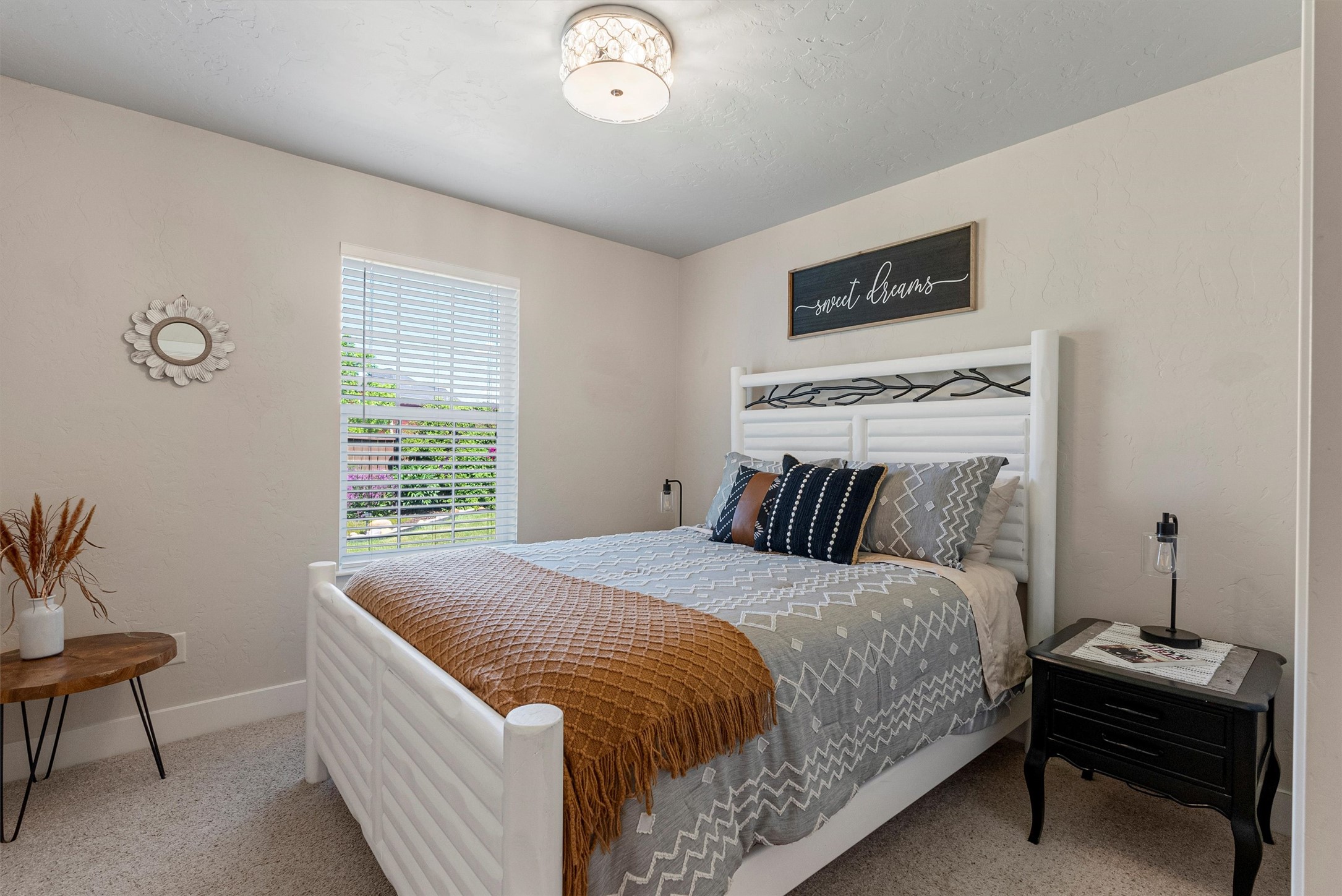 130 Silverberry Street Property Photo 29