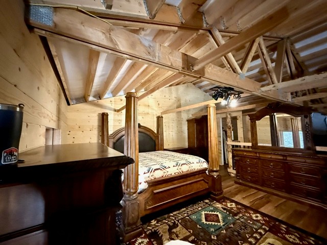 378 Bobcat Lane Property Photo 8