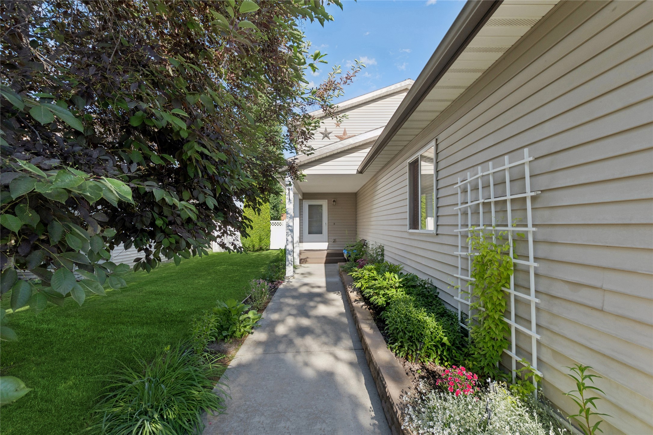 128 Getty Drive Property Photo 2