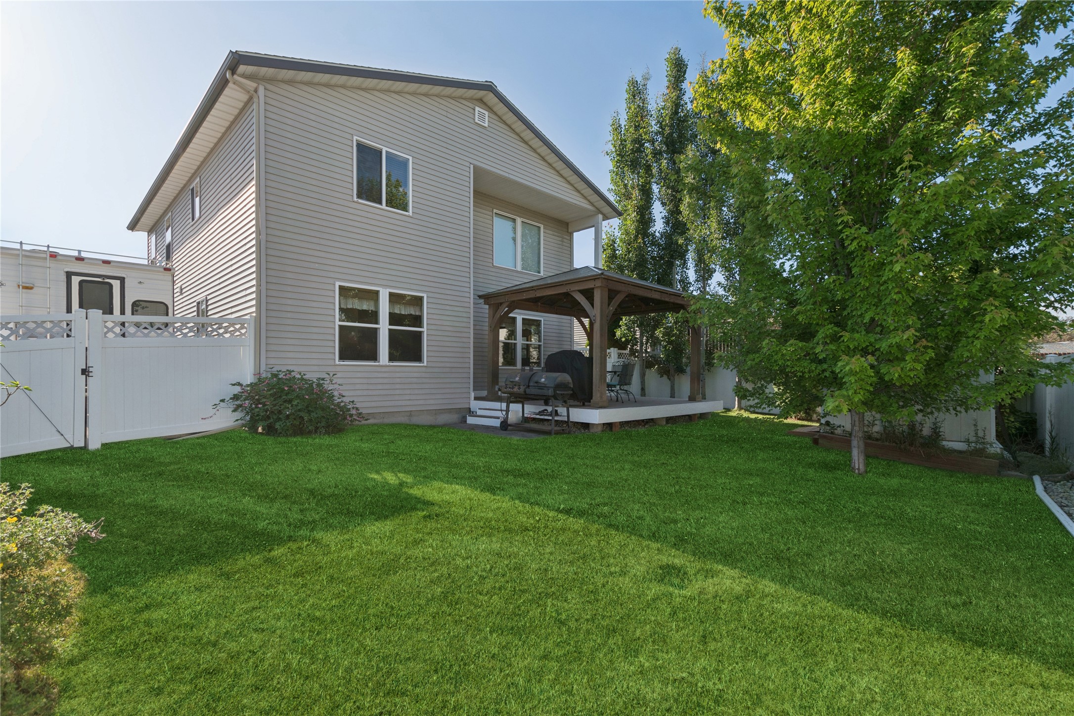 128 Getty Drive Property Photo 3
