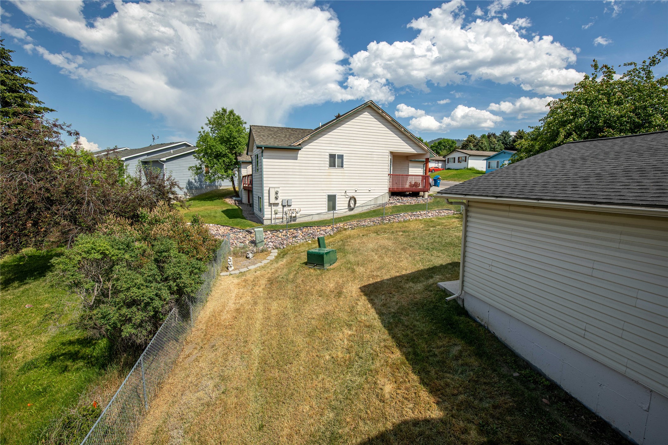 2424 55th Street Property Photo 18
