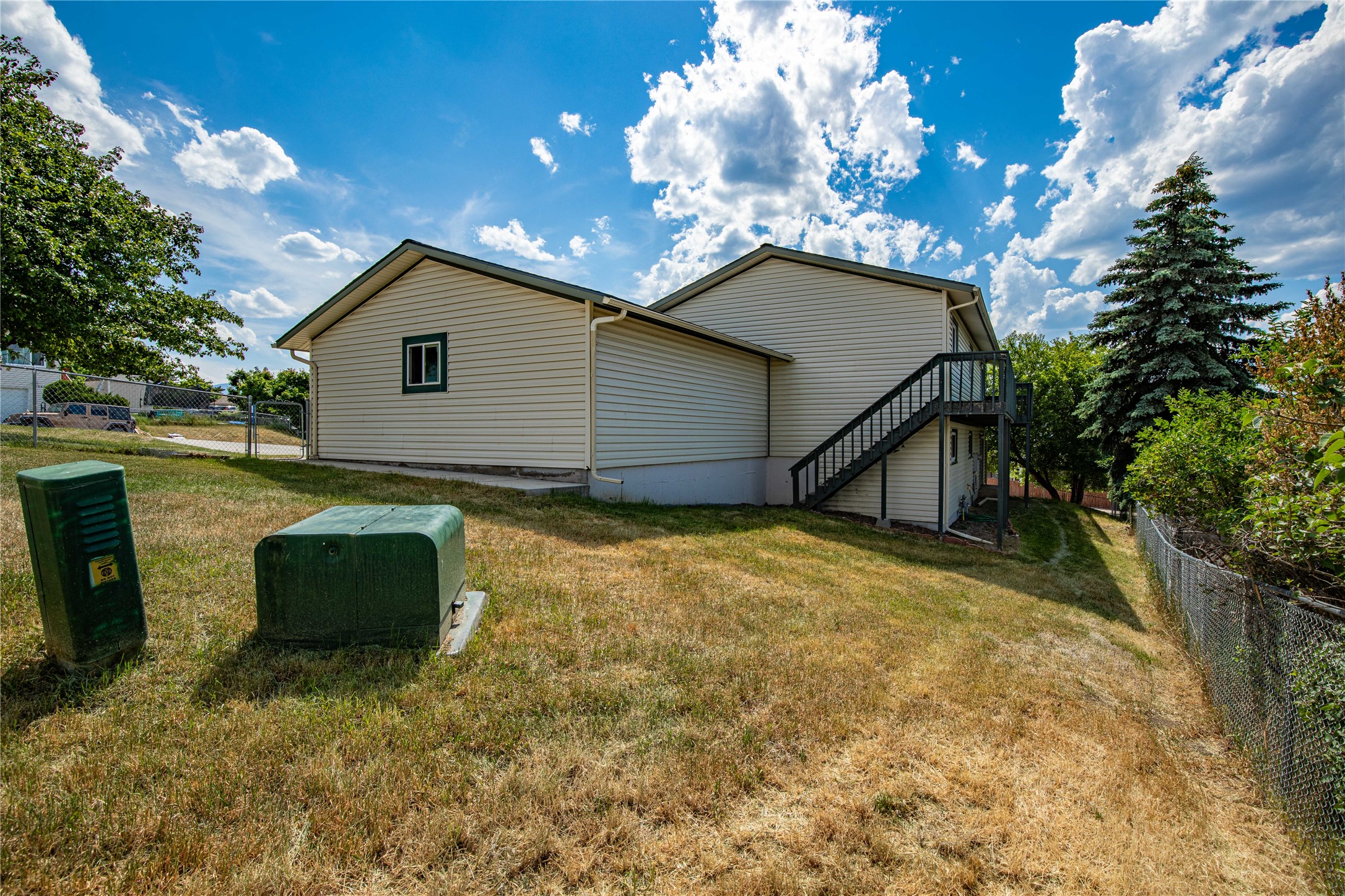 2424 55th Street Property Photo 19