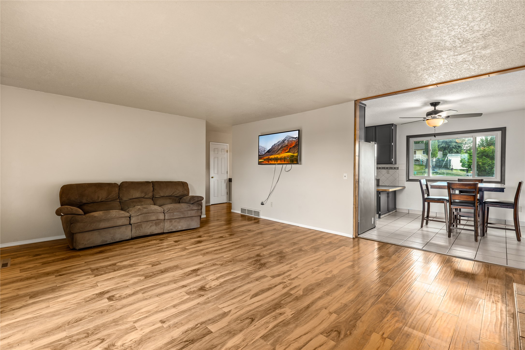 2424 55th Street Property Photo 30