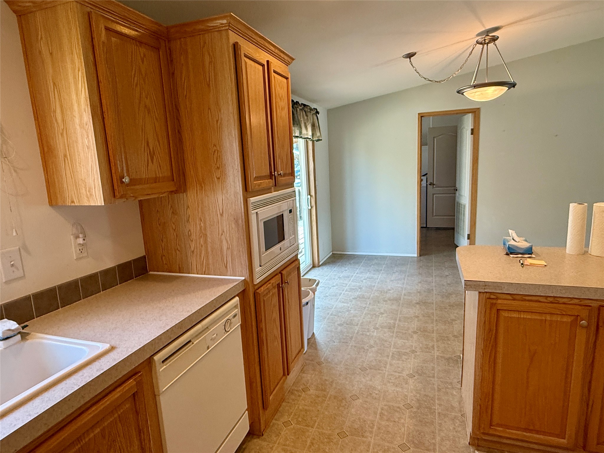 516 W 4th Street Property Photo 10