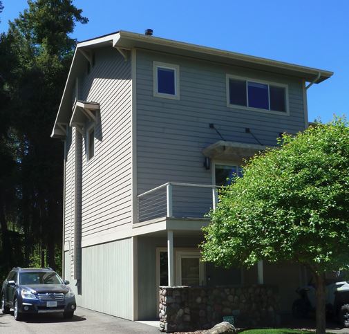 602 Stoner Loop Property Photo 3