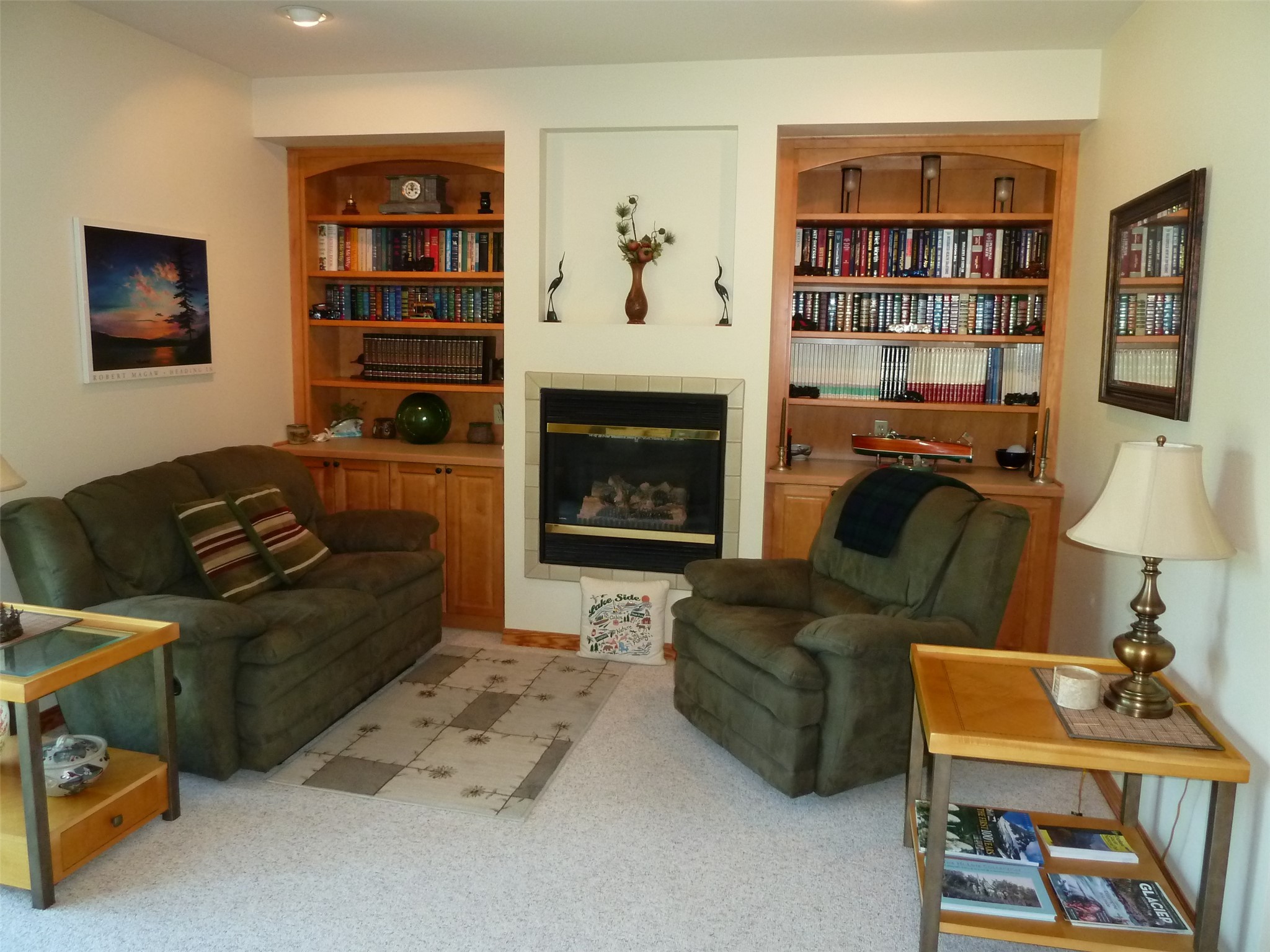 602 Stoner Loop Property Photo 4