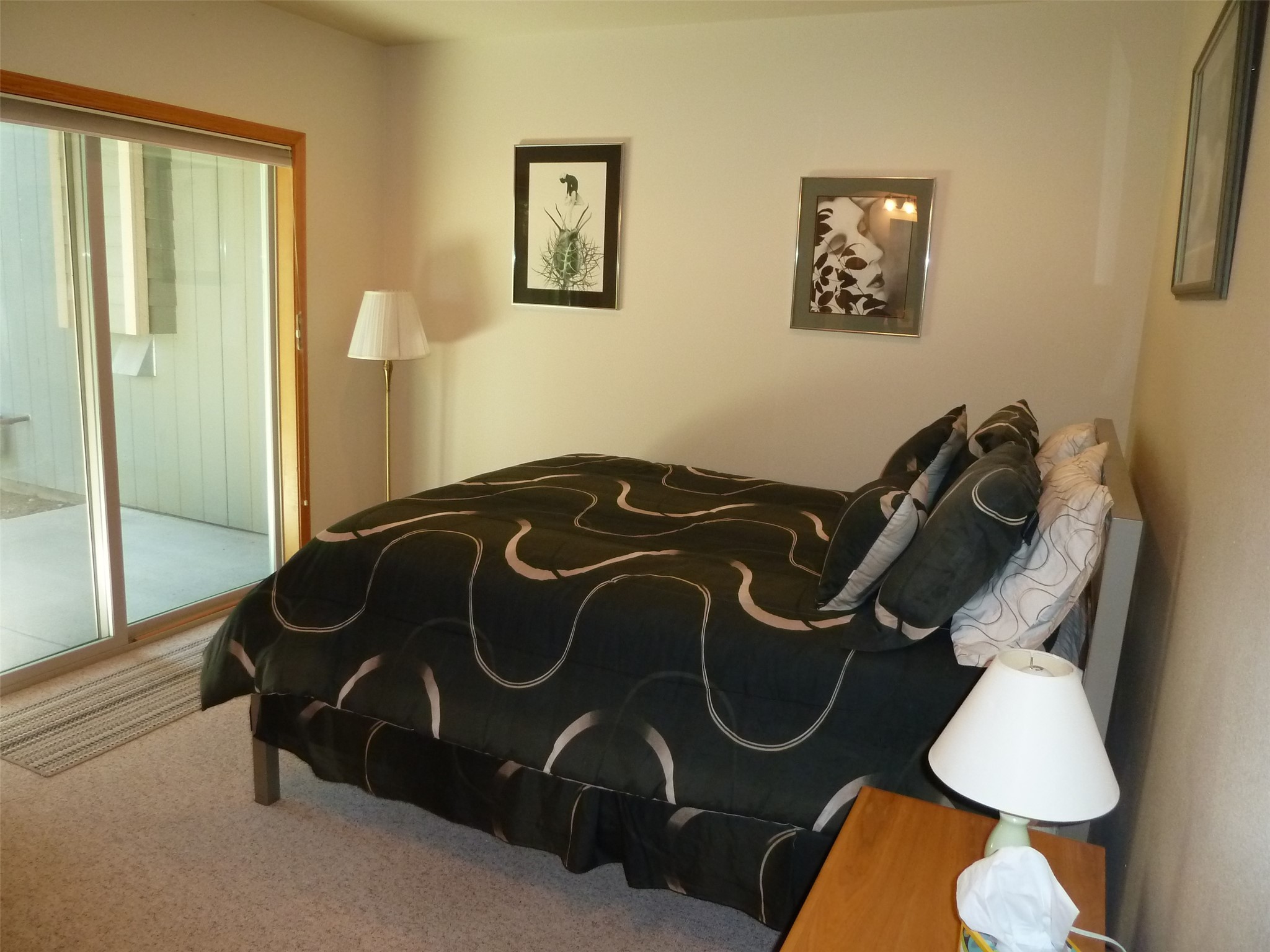 602 Stoner Loop Property Photo 8