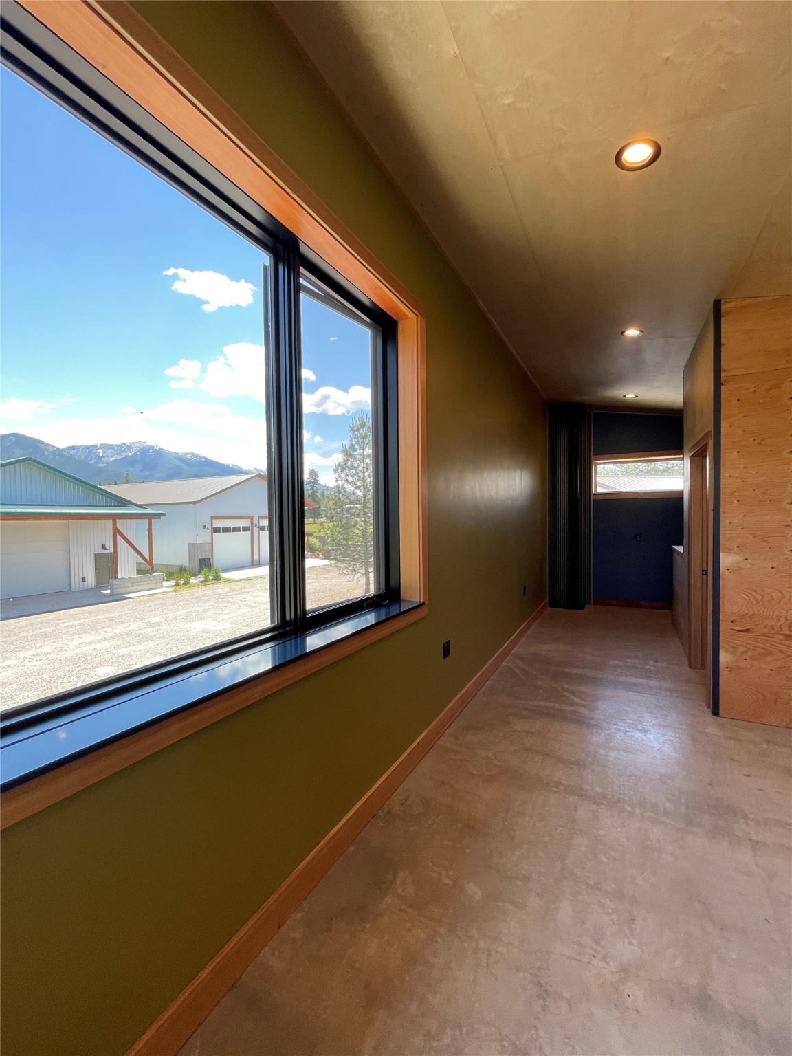 11926 Mt Highway 83 Property Photo 47