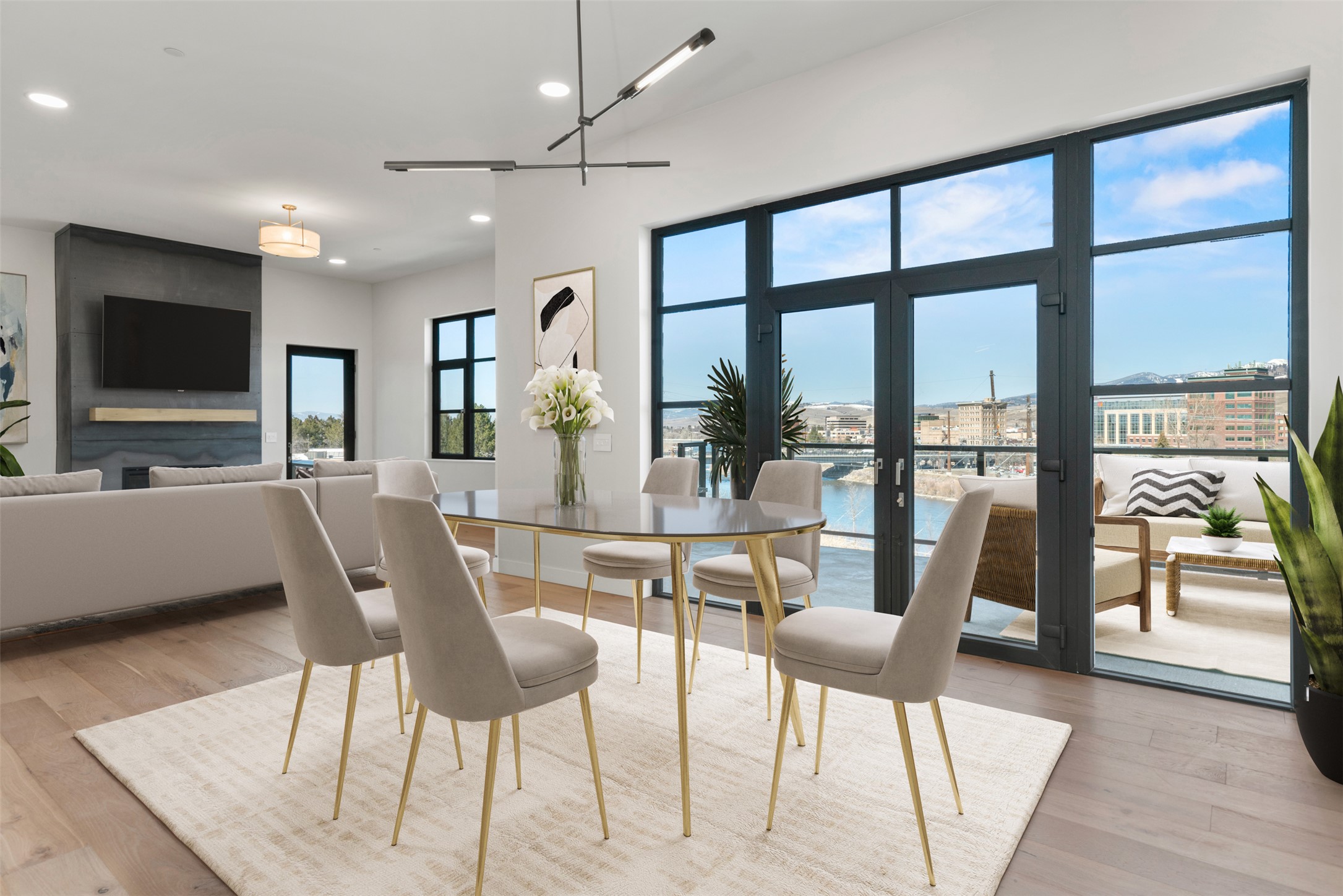 265 S 4th Street E 405 Property Photo 8