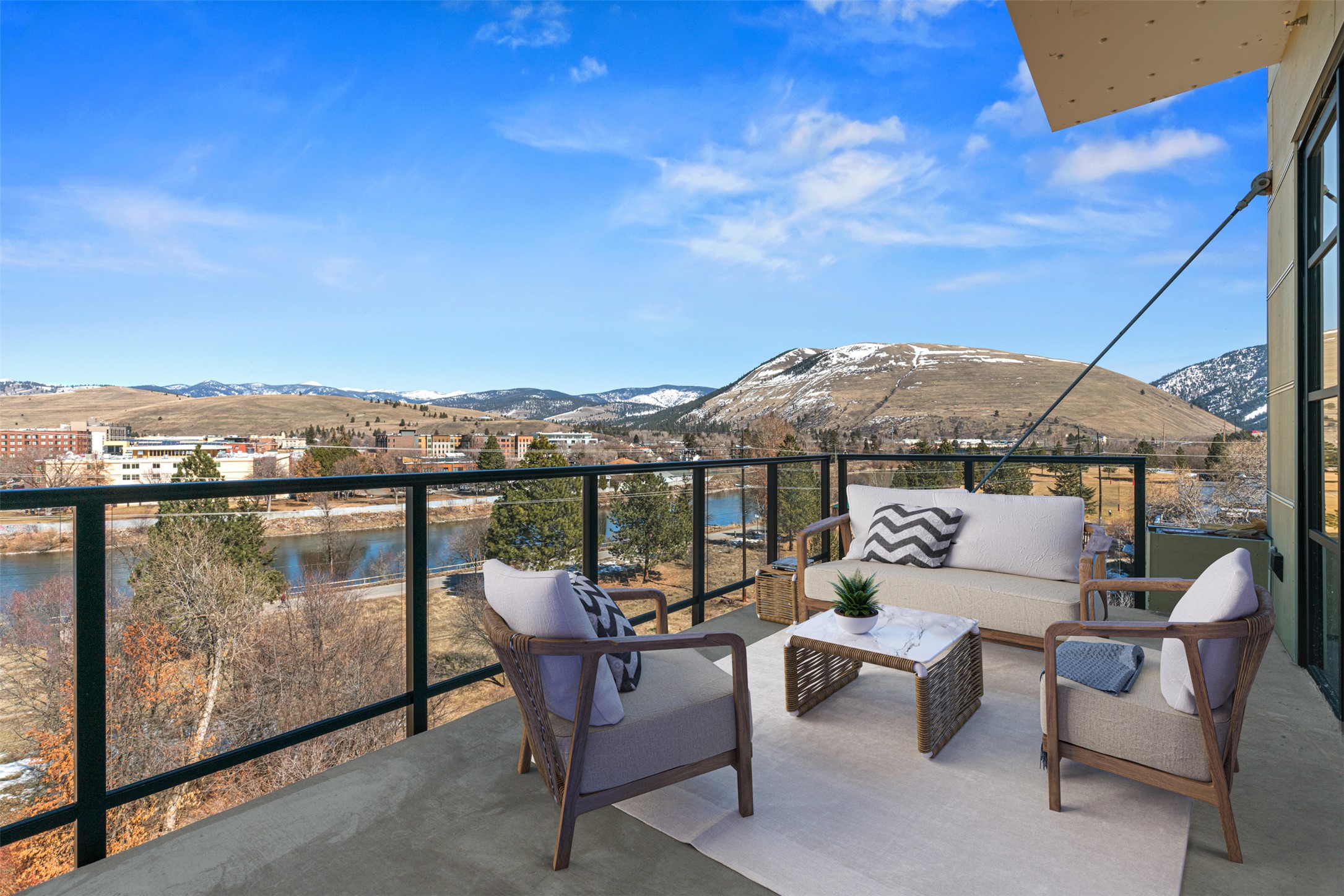 265 S 4th Street E 405 Property Photo 11